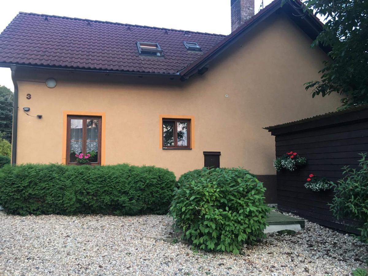 Penzion Slunovrat Bestvina Exterior photo