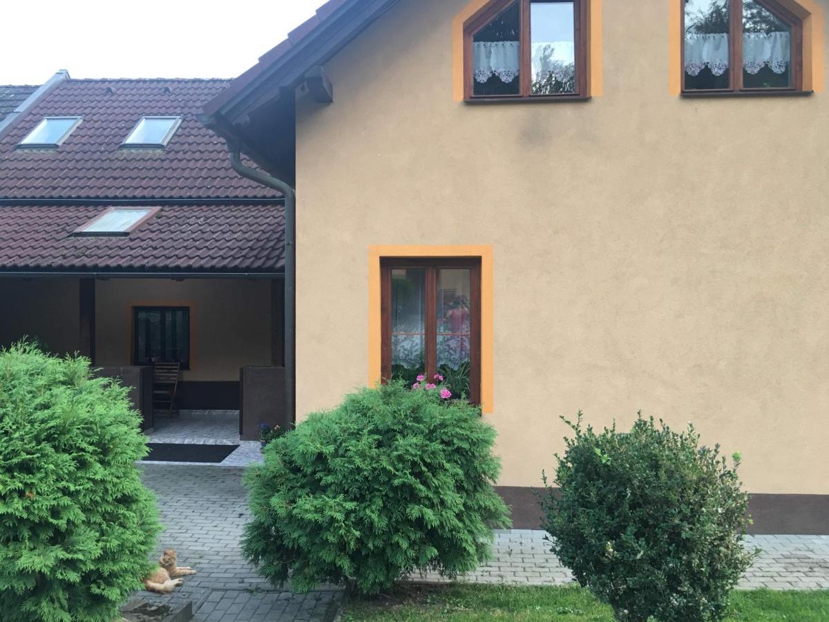 Penzion Slunovrat Bestvina Exterior photo